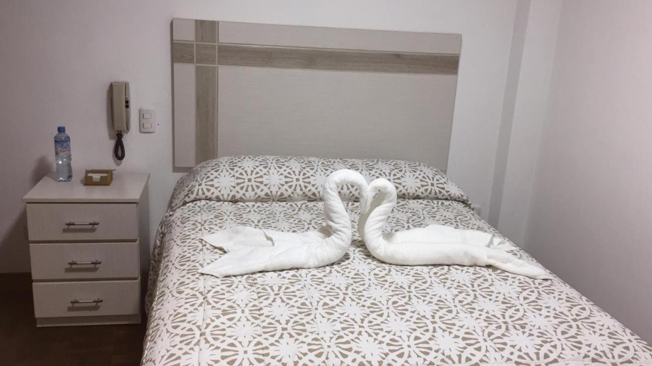 Hostal Victoria Λίμα Εξωτερικό φωτογραφία